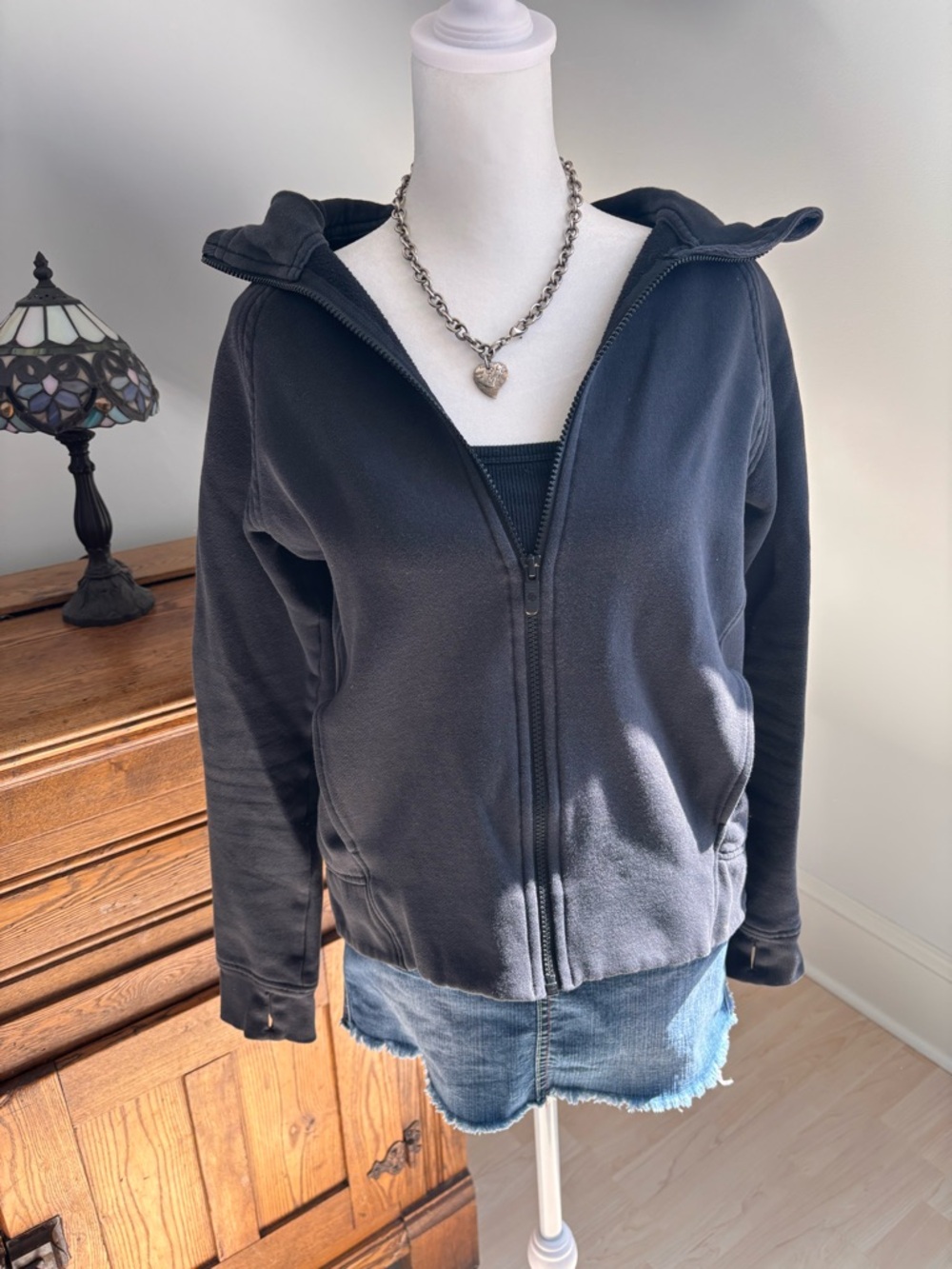 Lululemon Black Zip Hoodie 🖤
